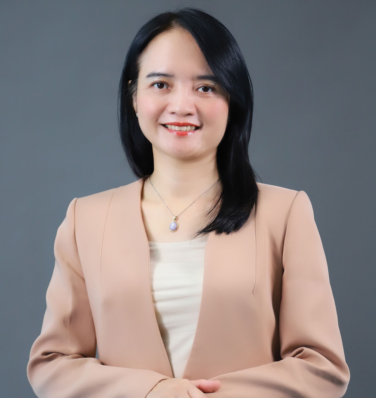 Bà Đinh Hồng Hạnh, Lãnh đạo Dịch vụ Kl991.com nạp rút nhanh, Phó tổng giám đốc PwC Việt Nam