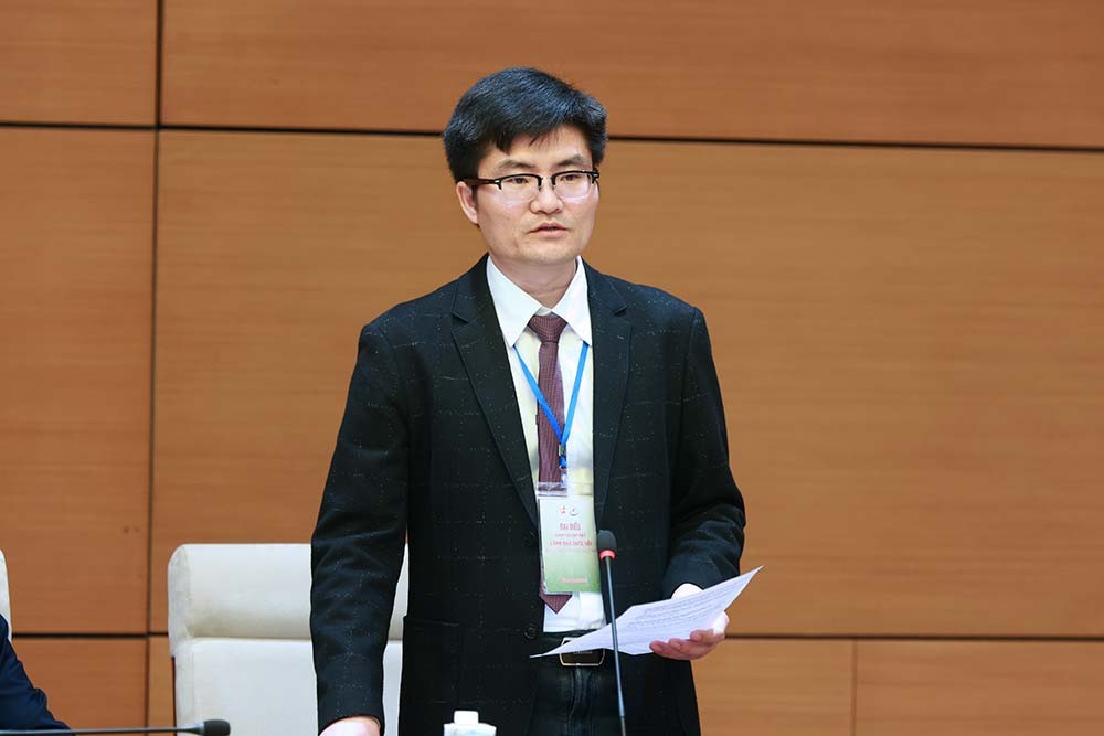 Anh Nguyễn Văn Hùng, Chủ tịch CLB Kl99ok phiên bản mới và Khởi nghiệp doanh nhân trẻ Việt Nam chia sẻ về những kinh nghiệm và thách thức trong khởi nghiệp. Anh Nguyễn Văn Hùng, Chủ tịch CLB Kl99ok phiên bản mới và Khởi nghiệp doanh nhân trẻ Việt Nam chia sẻ về những kinh nghiệm và thách thức trong khởi nghiệp.