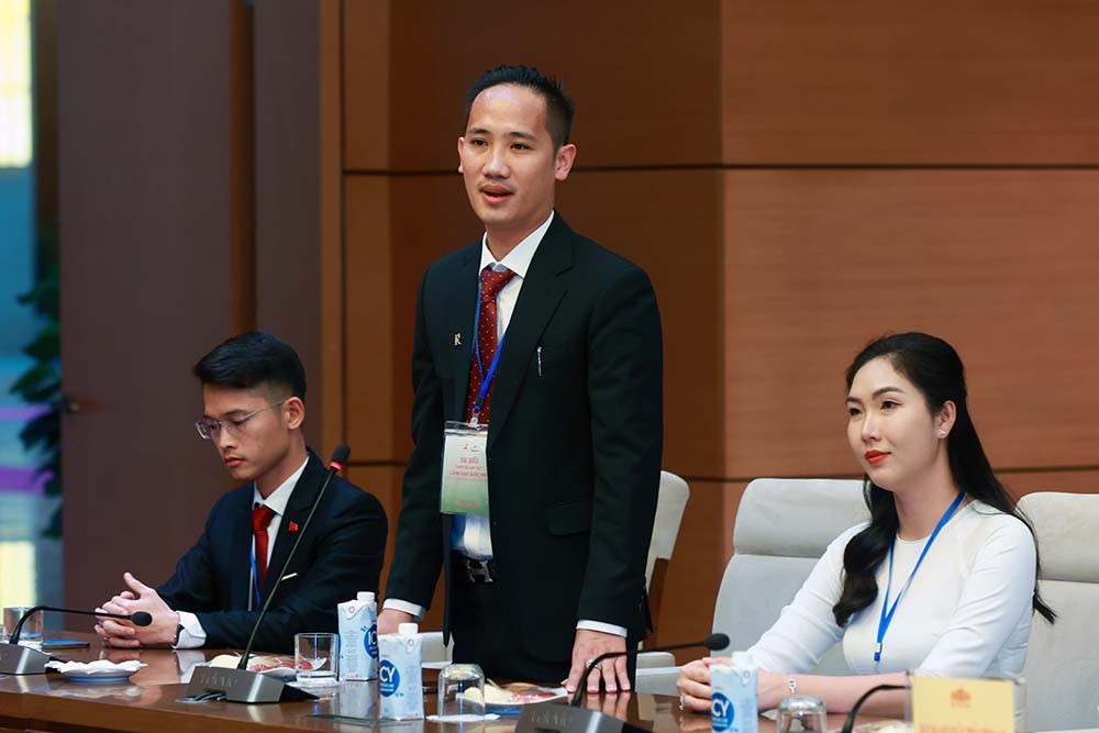 Anh Nguyễn Tiến Trường, Tổng giám đốc Công ty TNHH Thương mại Vật liệu Xây dựng Tiến Trường, chia sẻ về những khó khăn và thành công trong lĩnh vực xây dựng Anh Nguyễn Tiến Trường, Tổng giám đốc Công ty TNHH Thương mại Vật liệu Xây dựng Tiến Trường, chia sẻ về những khó khăn và thành công trong lĩnh vực xây dựng