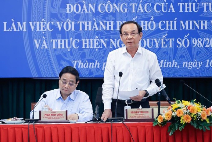 Bí thư Thành uỷ TP.HCM Nguyễn Văn Nên phát biểu tại hội nghị - Ảnh: VGP