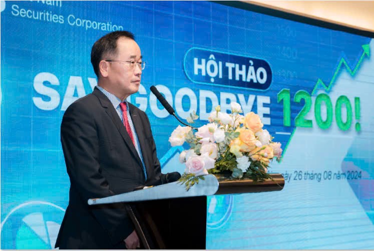 Ông Park Won Sang – Tổng giám đốc CTCP 99Kl99 link đăng nhập KIS Việt Nam phát biểu chào mừng tại Hội thảo.