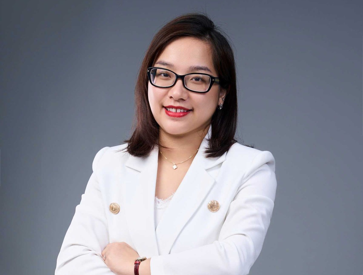 Bà Nguyễn Thu Bình, Quyền Giám đốc Quản trị rủi ro kiêm Trưởng bộ phận Quản trị rủi ro| Công ty cổ phần Quản lý Quỹ PVI