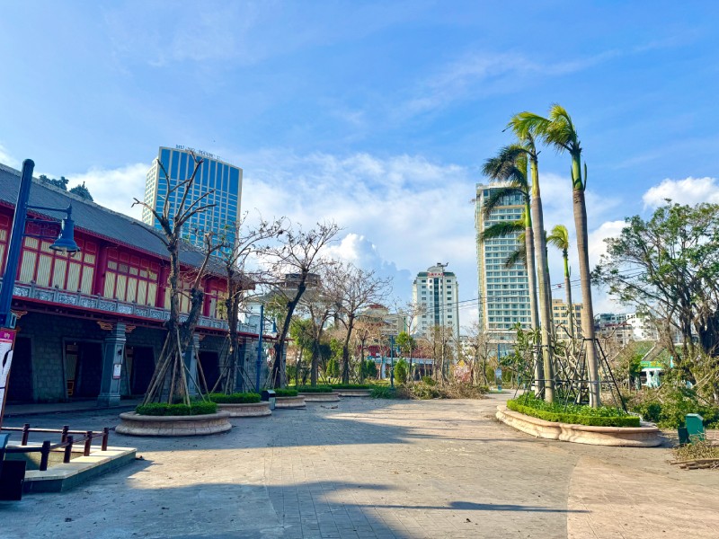 Cảnh quan công viên đã được chỉnh trang, khôi phục Cảnh quan công viên đã được chỉnh trang, khôi phục