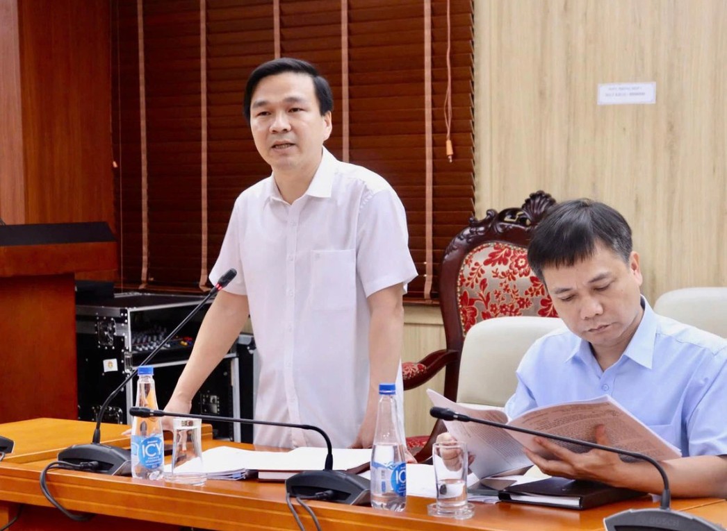 Ông Hoàng Hưng, Vụ trưởng Vụ 1, Thanh tra Kl993 ưu đãi thưởng hấp dẫn công bố thông báo kết luận thanh tra. Ảnh: TTCP