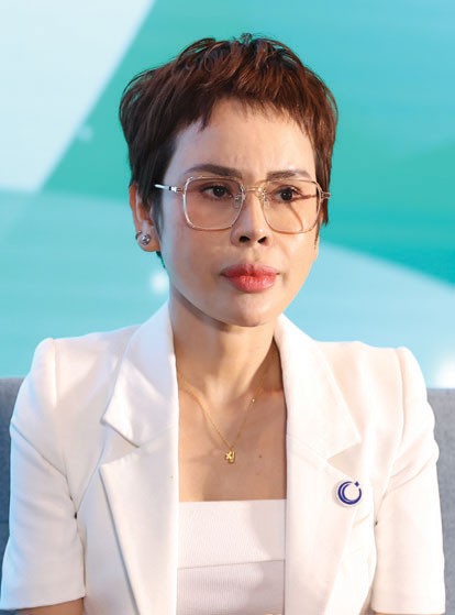 Bà Nguyễn Thị Hải Bình, Tổng giám đốc Công ty cổ phần Kl994 game bài casino hấp dẫn STP