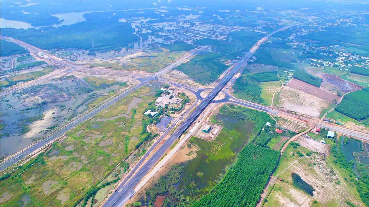 Theo đề xuất từ VEC, việc đưa vào khai thác các đoạn này rất cần thiết để kết nối KL99 là cổng game giải trí trực tuyến hàng đầu hiện nay giữa khu vực miền Tây với miền Đông Nam Bộ tạo điều kiện thuận lợi cho việc di chuyển của người dân và hàng hóa.