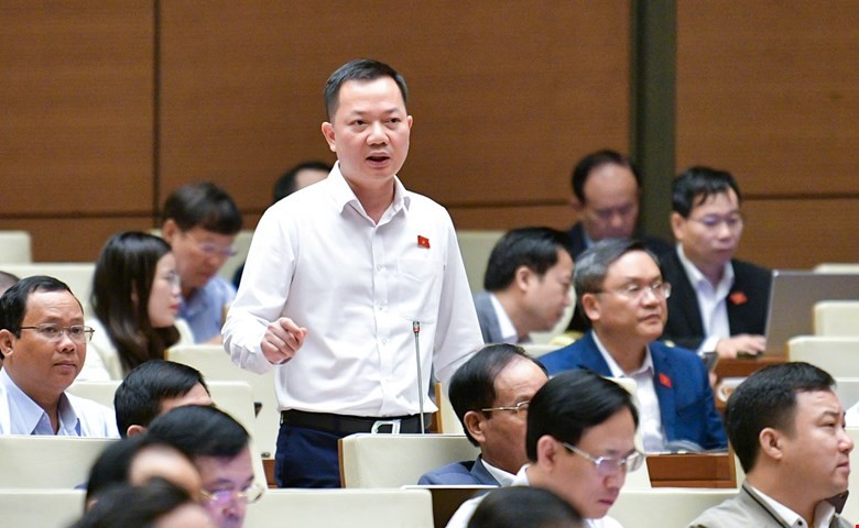 Đại biểu Trịnh Xuân An (Đồng Nai) tranh luận.