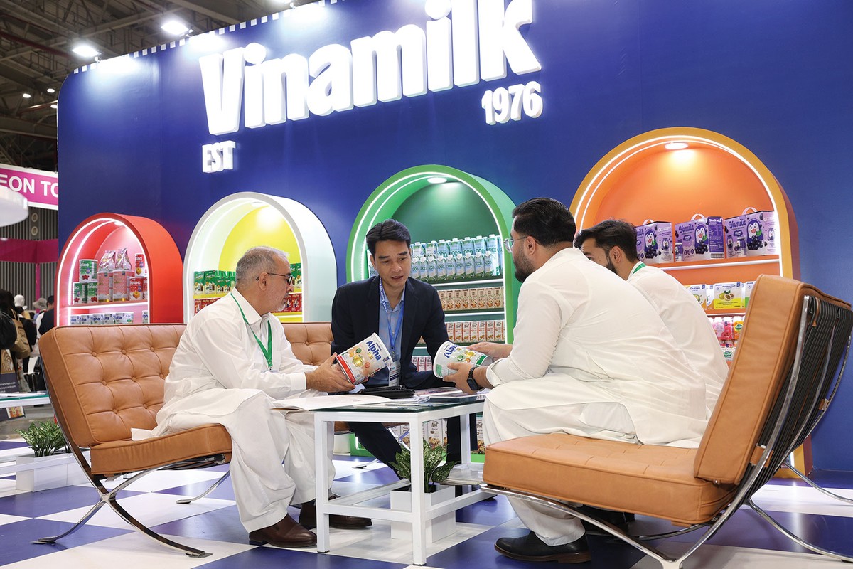 Vinamilk luôn minh bạch trong công bố thông tin về phát triển bền vững cho các đối tác