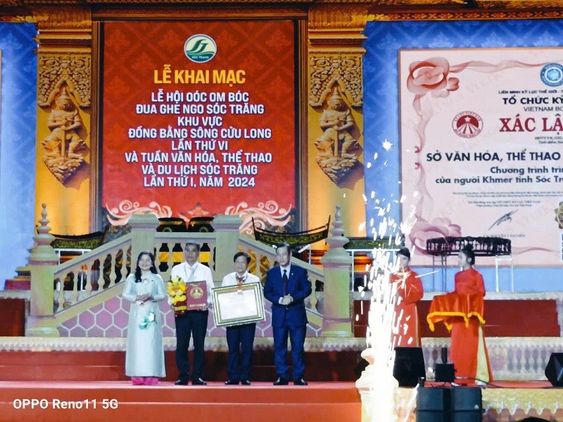 Tiết mục trình diễn Nhạc Ngũ âm của người Khmer tỉnh Sóc Trăng được Tổ chức kỷ lục Việt Nam công nhận có quy mô lớn nhất Việt Nam
