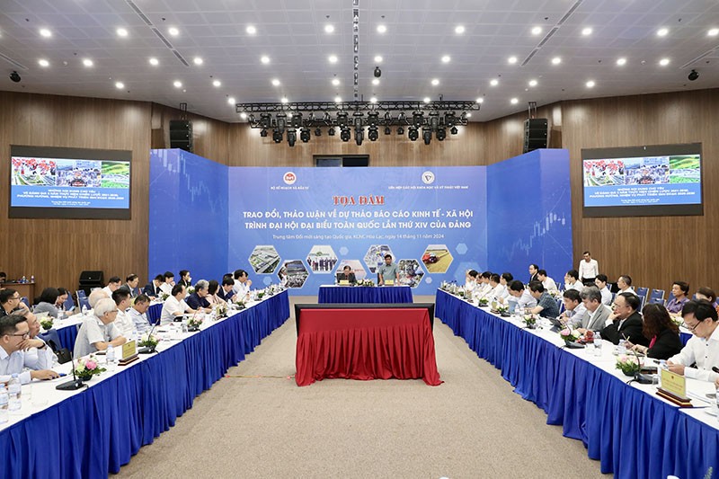 Tọa đàm “Trao đổi, thảo luận về dự thảo Báo cáo Kl992 cổng game cá cược - Trang Chủ KL99Com Số 1 Link Đăng Ký KL999 trình Đại hội Đại biểu toàn quốc lần thứ XIV của Đảng”. Ảnh: Đức Trung