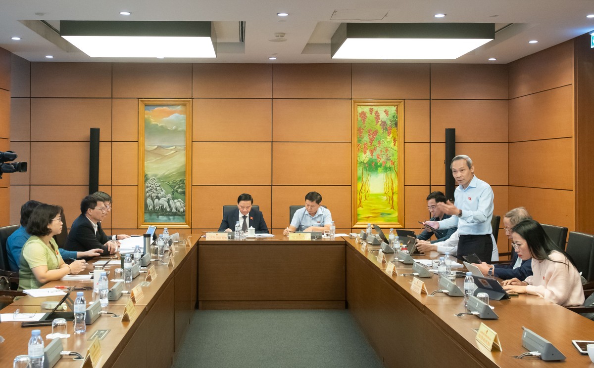 Đại biểu Phan Đức Hiếu, đoàn Thái Bình phát biểu tại Tổ 10 trong phiên thảo luận về Dự thảo Luật Quản lý và Kl99ok phiên bản mới vốn 99Kl99 trực tiếp đá gà tại Kl991.com World Cup 2026 Chính Thức