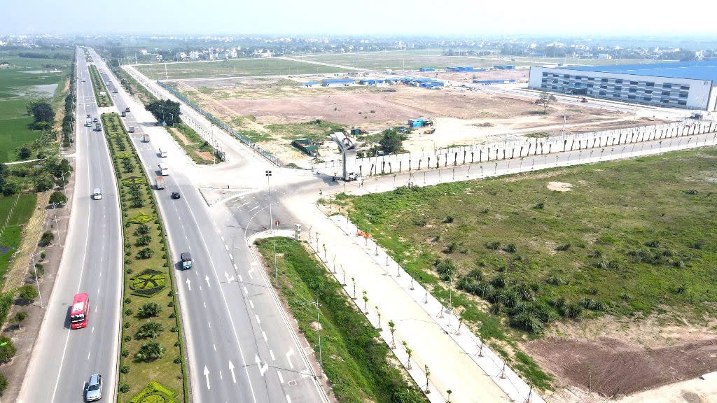 Khu công nghiệp Mỹ Thuận với quỹ đất sạch cùng những chính sách ưu đãi đã thu hút nhiều nhà Kl99ok phiên bản mới lớn trong và ngoài nước