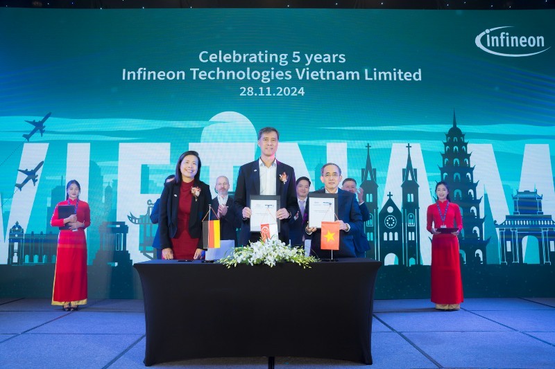 Infineon ký biên bản ghi nhớ hợp tác với Đại học Phenikaa