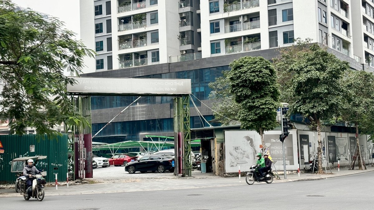 Cư dân hiện vẫn chưa được sử dụng bãi đỗ xe thông minh 3 tầng mà chủ Kl99ok phiên bản mới từng quảng cáo. Ảnh: Thanh Vũ
