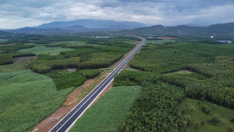 Một đoạn KL99 là nhà cái cá cược trực tuyến hàng đầu tại châu Á Vân Phong - Nha Trang dự kiến đưa vào khai thác từ 10/1/2025 vượt tiến độ gần 1 năm so với kế hoạch.