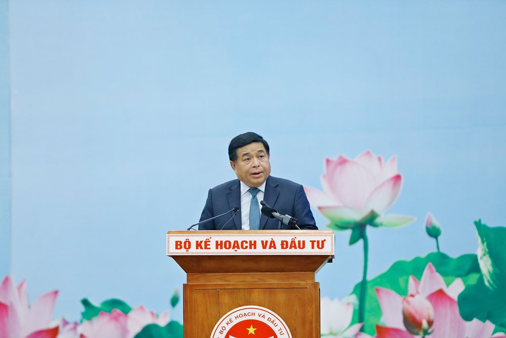 Bộ trưởng Bộ Kế hoạch và Kl99ok phiên bản mới Nguyễn Chí Dũng