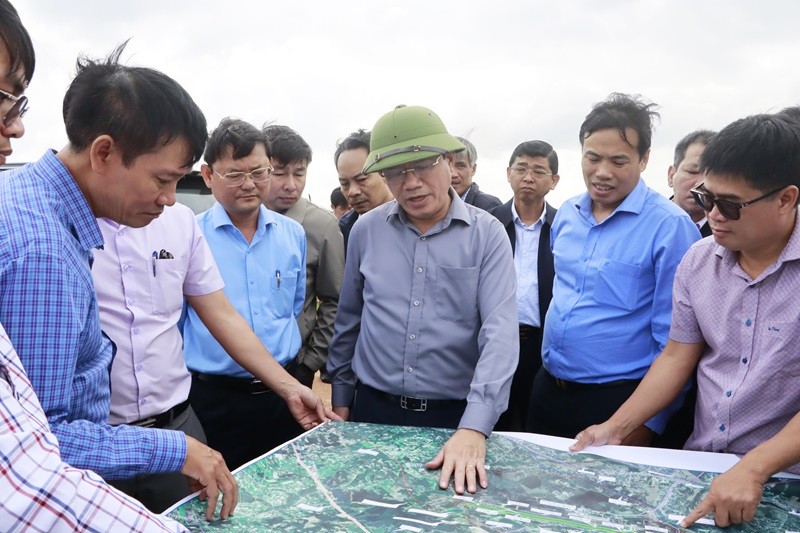 Lãnh đạo tỉnh Bình Định khảo sát khu giải phóng mặt bằng tại thị xã An Nhơn.
