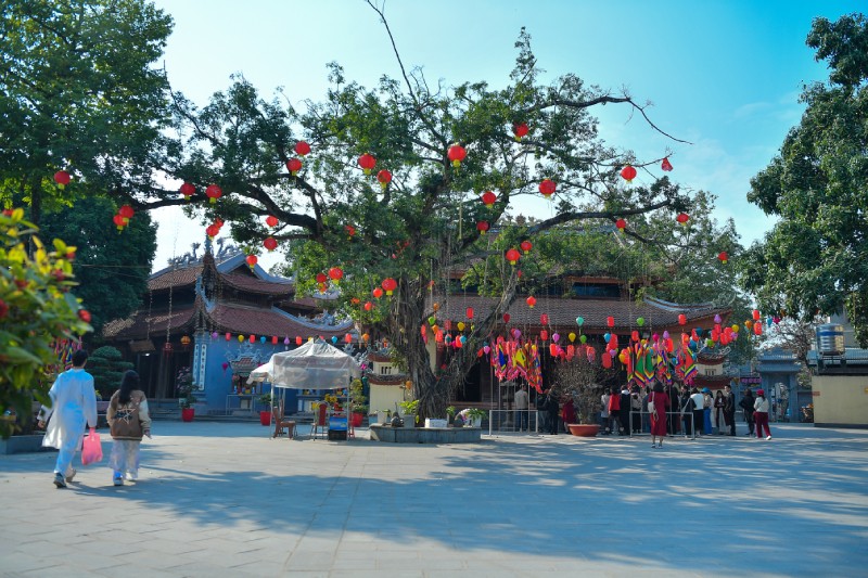 Đền Hạ (TP. Tuyên Quang).