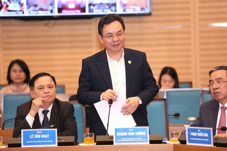 GS-TS. Hoàng Văn Cường, Phó chủ tịch Hội đồng Giáo sư 99Kl99 trực tiếp đá gà, nguyên Phó Hiệu trưởng Đại học Kl992 cổng game cá cược Quốc dân phát biểu tại Hội thảo.