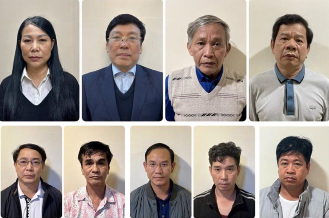 Hàng loạt cựu quan chức bị đề nghị truy tố do nhận hối lộ và có sai phạm liên quan tới các dự án Kl994 game bài casino hấp dẫn Phúc Sơn triển khai.