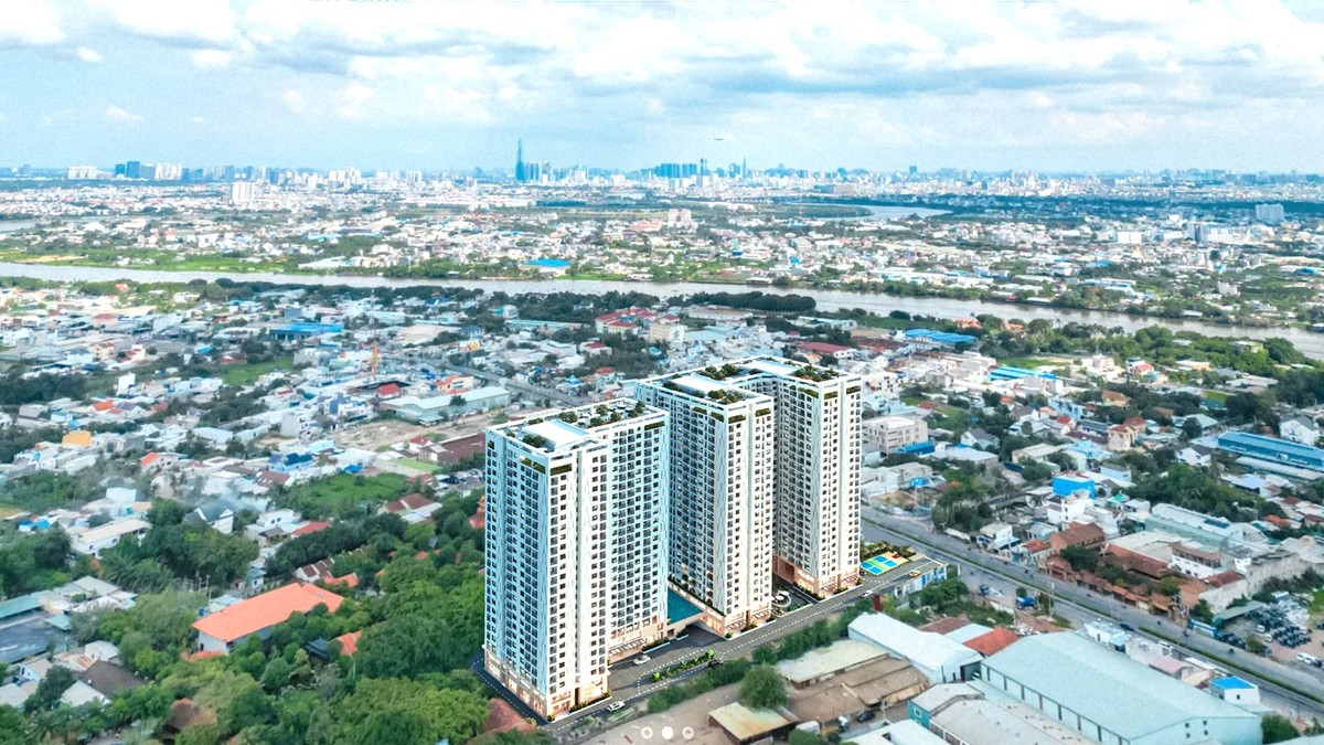 Stown Gateway sở hữu vị trí chiến lược khi nằm ngay mặt tiền quốc lộ 13 tại khu vực sầm uất bậc nhất của cửa ngõ Bắc Sài Gòn.