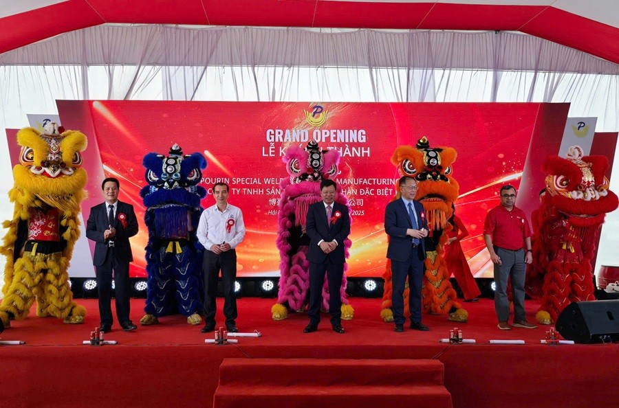 Nghi thức khánh thành dự án.