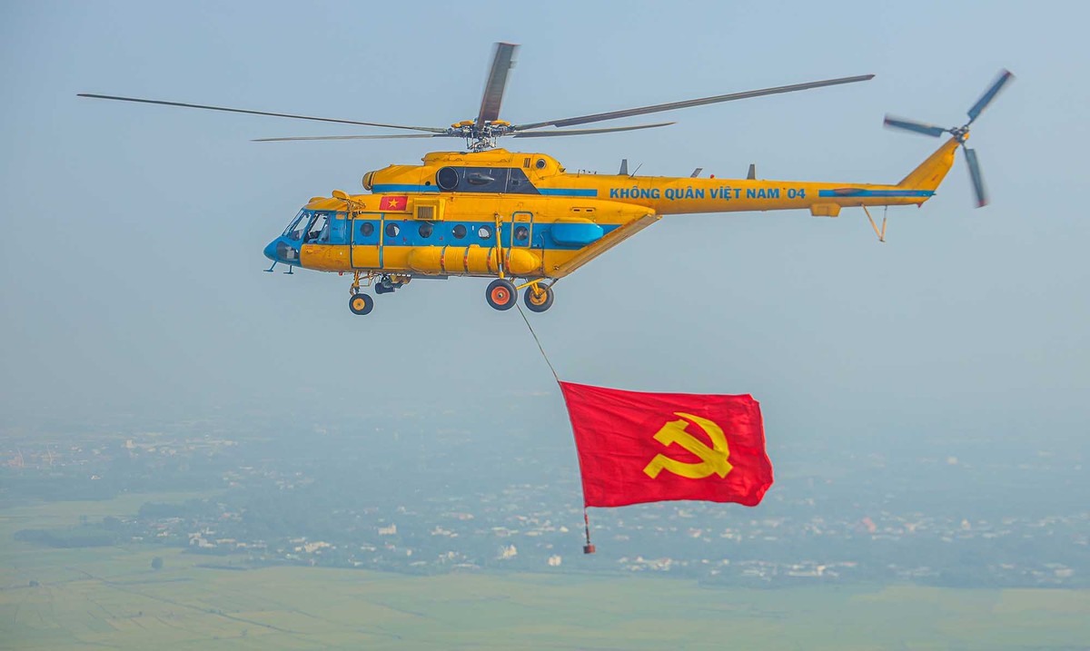 Cờ Đảng...
