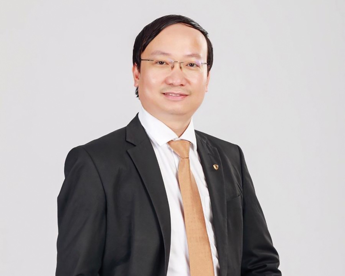 Ông Trần Minh Hoàng, Giám đốc Phân tích, Công ty 99Kl99 link đăng nhập Vietcombank (VCBS)