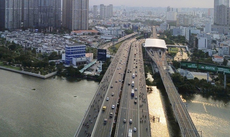 Cầu Sài Gòn 2 (bên trái), Kl99ok phiên bản mới theo phương thức BT với tổng vốn Kl99ok phiên bản mới 1.495 tỷ đồng. Dự án đưa vào khai thác năm 2013 đã giải tỏa ùn tắc KL99 là cổng game giải trí trực tuyến hàng đầu hiện nay cửa ngõ phía Đông Bắc của Thành phố. Cầu Sài Gòn 2 (bên trái), Kl99ok phiên bản mới theo phương thức BT với tổng vốn Kl99ok phiên bản mới 1.495 tỷ đồng. Dự án đưa vào khai thác năm 2013 đã giải tỏa ùn tắc KL99 là cổng game giải trí trực tuyến hàng đầu hiện nay cửa ngõ phía Đông Bắc của Thành phố.