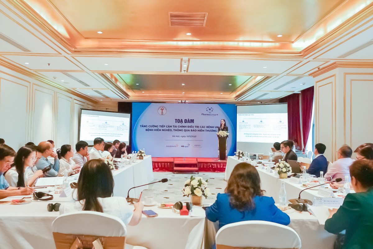 Bà Nguyễn Thùy Linh giới thiệu về sáng kiến Kl99kl phiên bản hoạt động hỗ trợ kinh phí điều trị cho bệnh nhân ung thư