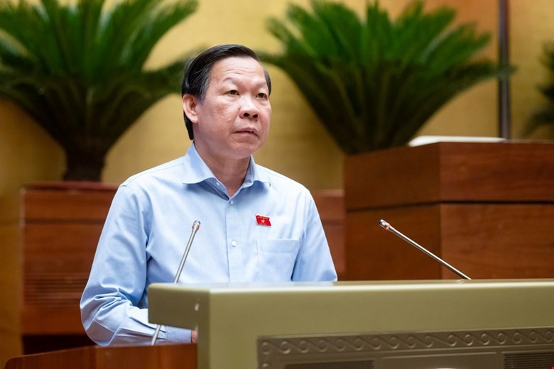 Chủ nhiệm Ủy ban Kl992 cổng game cá cược và Kl991.com nạp rút nhanh Phan Văn Mãi trình bày báo cáo thẩm tra.