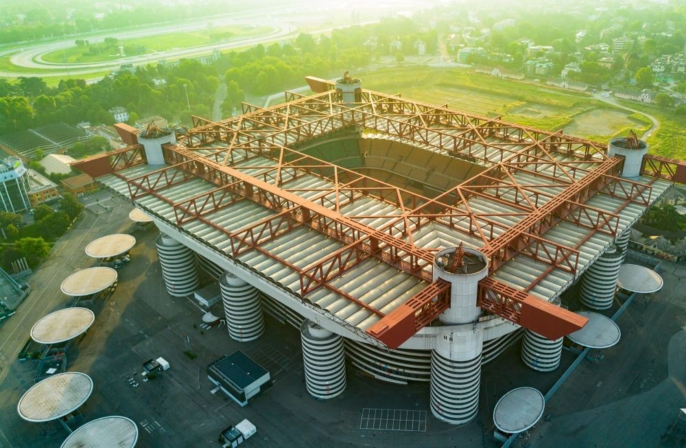 Sân vận động San Siro huyền thoại. Ảnh: Hoàng Hà.