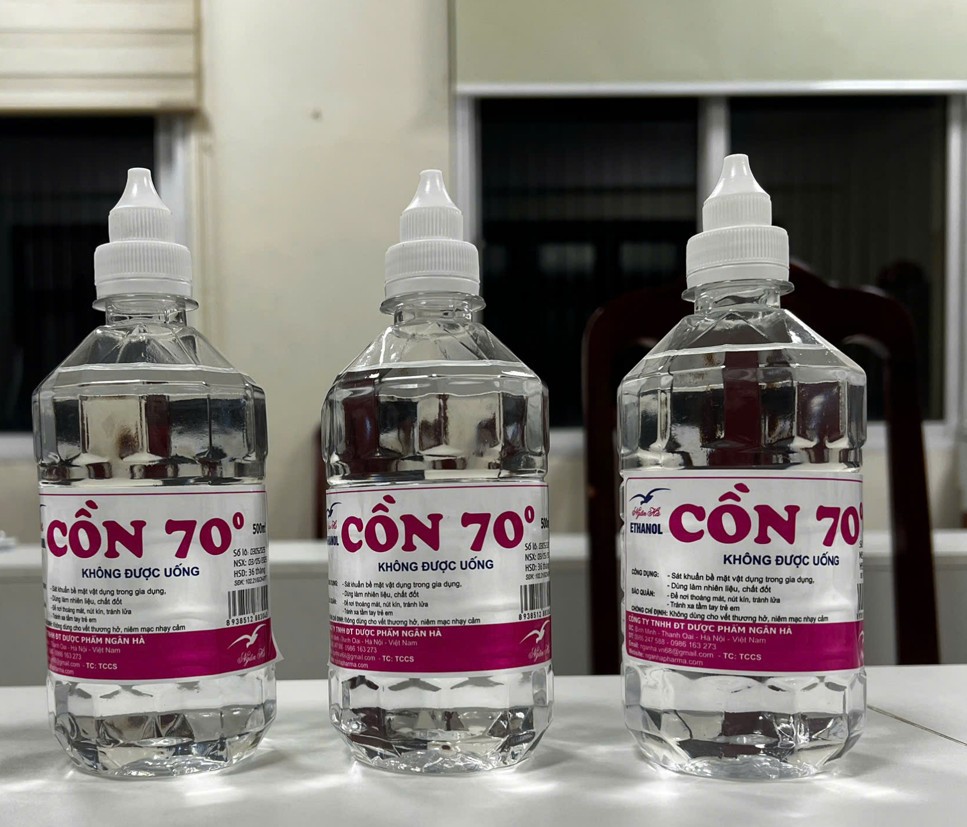 Thay vì sử dụng Ethanol, đối tượng đã chỉ đạo sử dụng Methanol để Kl994 nhà cái bóng đá world cup cồn y tế.