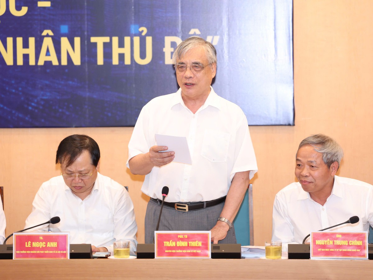 PGS.TS Trần Đình Thiên, Thành viên Tổ tư vấn Kl992 cổng game cá cược của Thủ tướng Kl993 ưu đãi thưởng hấp dẫn, nguyên Viện trưởng Viện Kl992 cổng game cá cược Việt Nam phát biểu. Ảnh: Viết Thành.