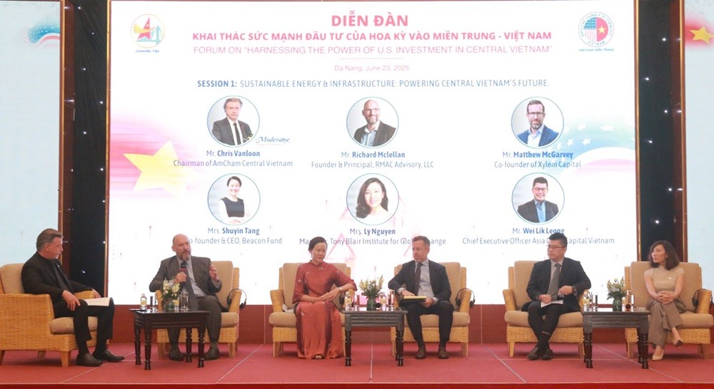 Hội Doanh nhân Trẻ Đà Nẵng phối hợp tổ chức diễn đàn "Khai thác sức mạnh Kl99ok phiên bản mới của Hoa Kỳ vào miền Trung - Việt Nam”. Hội Doanh nhân Trẻ Đà Nẵng phối hợp tổ chức diễn đàn "Khai thác sức mạnh Kl99ok phiên bản mới của Hoa Kỳ vào miền Trung - Việt Nam”.