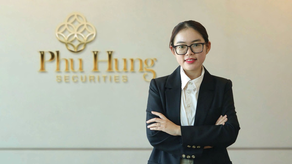 Bà Nguyễn Thị Mỹ Liên, Giám đốc Phân tích Công ty 99Kl99 link đăng nhập Phú Hưng (PHS)