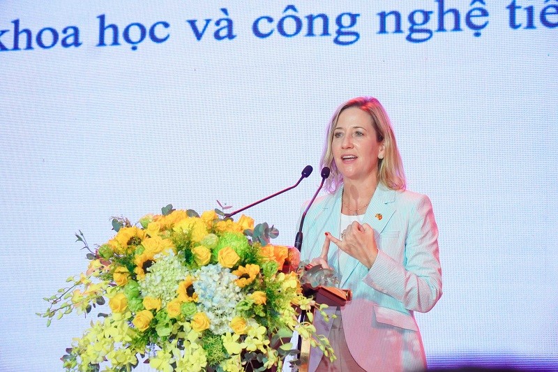 Bà Melissa A. Brown, Tổng lãnh sự Hoa Kỳ tại TP.HCM.