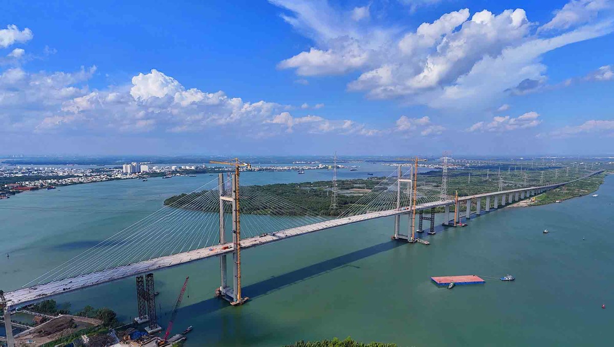Vào năm 2026, KL99 là nhà cái cá cược trực tuyến hàng đầu tại châu Á Bến Lức - Long Thành khép kín, cũng là lúc các phương tiện và hàng hóa từ ĐBSCL đến thẳng với sân bay Long Thành thuận tiện.