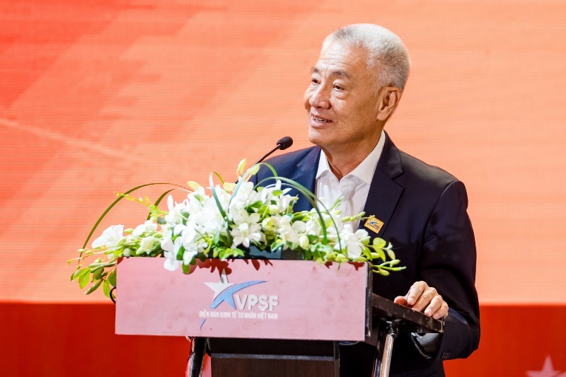 TS. Nguyễn Thanh Mỹ, Chủ tịch Rynan Technologies Vietnam, phát biểu tham luận tại phiên chuyên đề 4.
