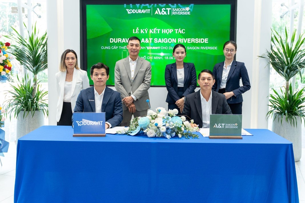 Lễ ký kết hợp tác cung cấp thiết bị vệ sinh cho dự án A&amp;T Saigon Riverside giữa Chủ Kl99ok phiên bản mới A&amp;T Group và Duravit vào ngày 18/09/2025