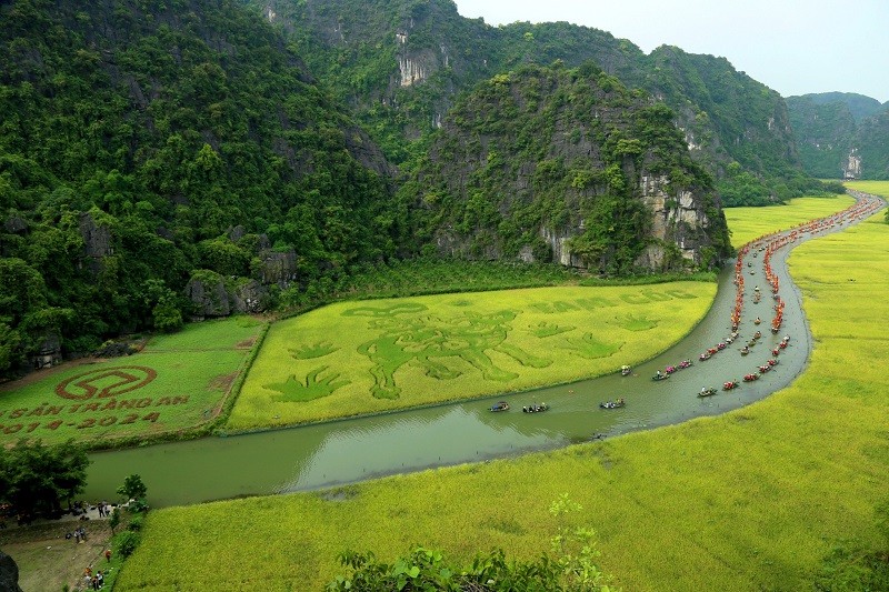 Tam Cốc - Bích Động được TripAdvisor trao tặng danh hiệu “Travellers’ Choice - Điểm đến nổi bật năm 2025”.