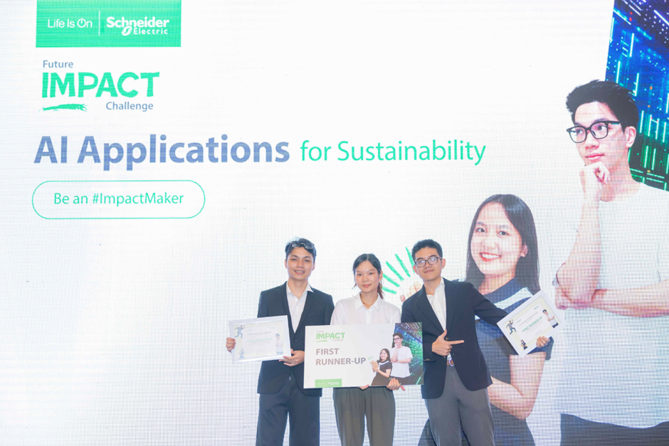 Đội SolNova dành vị trí Á quân tại Future Impact Challenge 2025 Đội SolNova dành vị trí Á quân tại Future Impact Challenge 2025