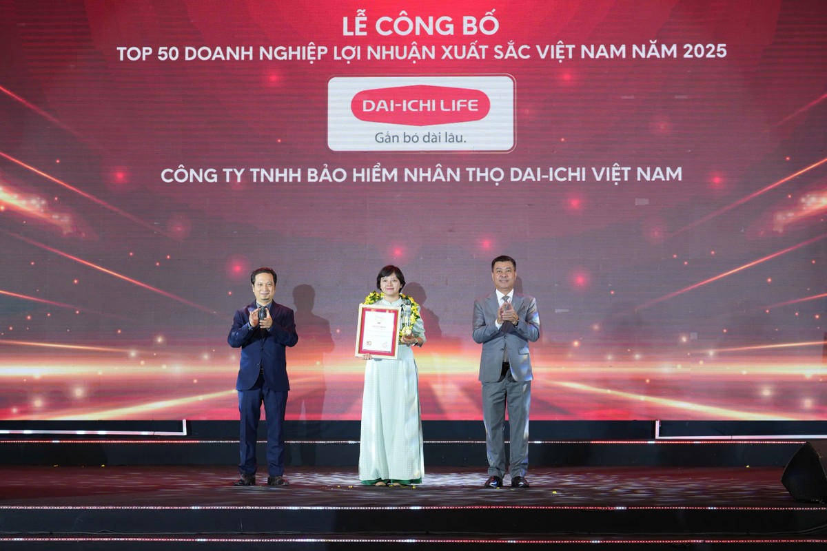 Bà Nguyễn Thị Thanh Nhã – Phó Tổng Giám đốc Kl991.com nạp rút nhanh, Dai-ichi Life Việt Nam vinh dự nhận giải thưởng “Top 50 Kl991.com World Cup 2026 Chính Thức Kl99 nổ hũ xuất sắc Việt Nam 2025”