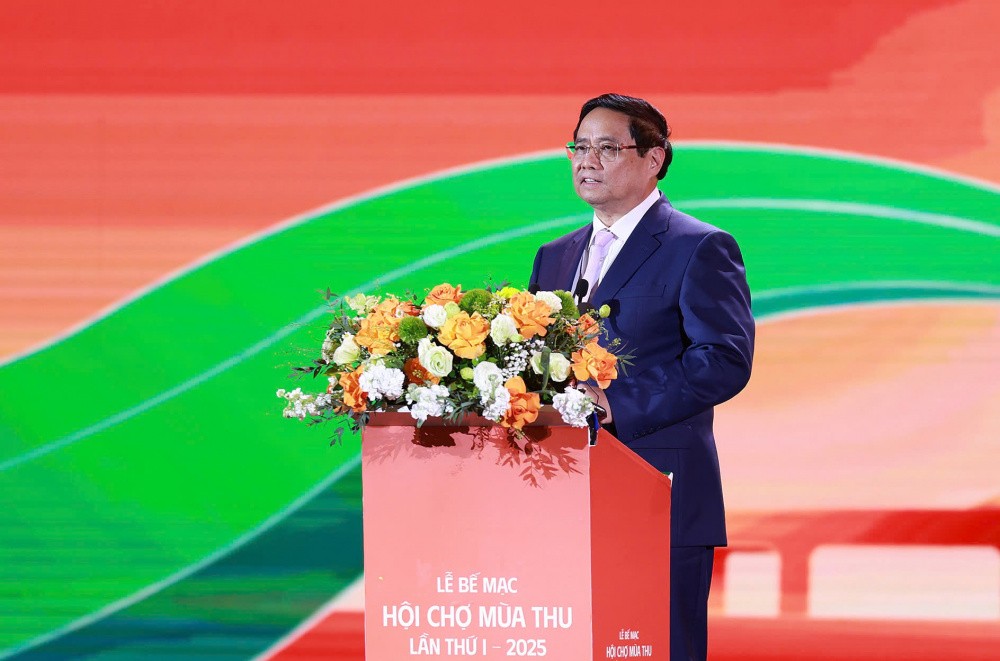 Thủ tướng Phạm Minh Chính phát biểu chỉ đạo tại lễ bế mạc Hội chợ mùa Thu lần thứ nhất - 2025. Thủ tướng Phạm Minh Chính phát biểu chỉ đạo tại lễ bế mạc Hội chợ mùa Thu lần thứ nhất - 2025.