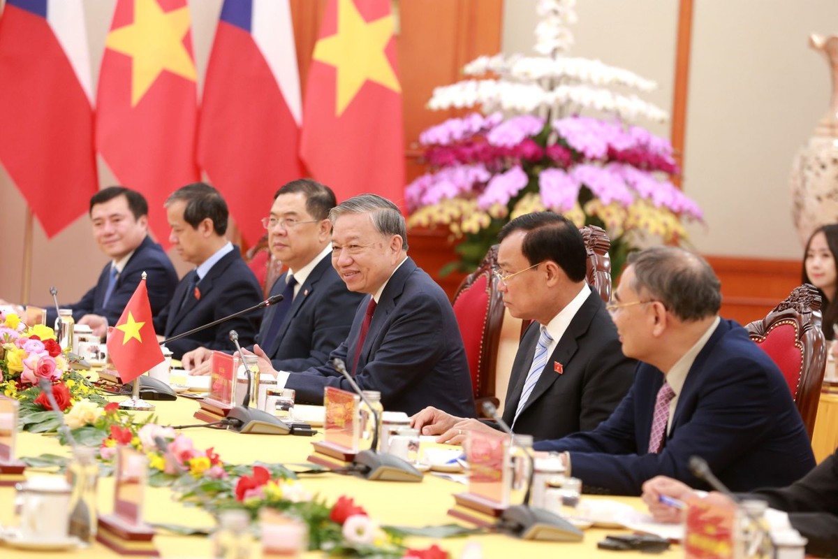 Tổng Bí thư Tô Lâm mong muốn cơ quan lập pháp hai nước tiếp tục phối hợp chặt chẽ.