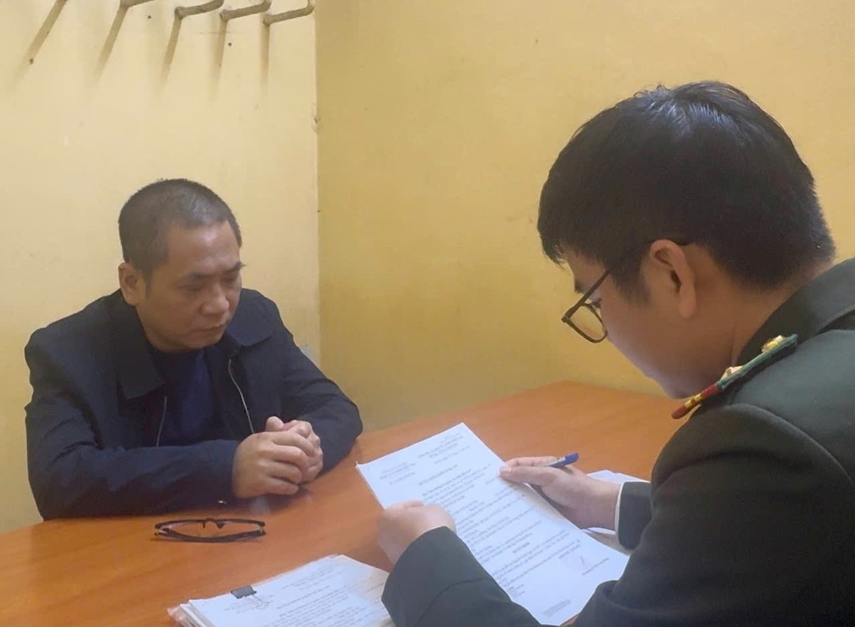 Bị can Nguyễn Tuấn Ngọc khai báo tại cơ quan điều tra. Bị can Nguyễn Tuấn Ngọc khai báo tại cơ quan điều tra.