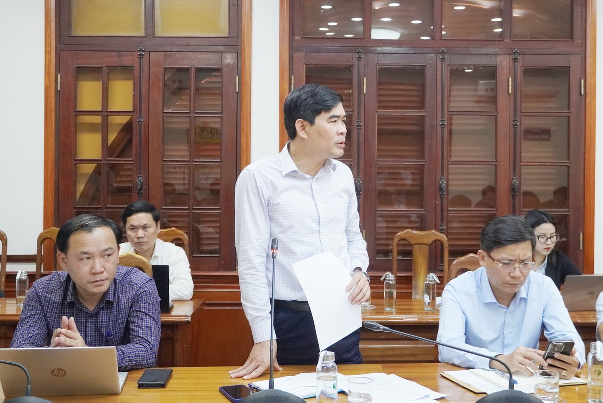 Ông Hoàng Đức Thiện, Phó giám đốc Sở Kl991.com nạp rút nhanh Quảng Trị phát biểu ý kiến tại buổi làm việc