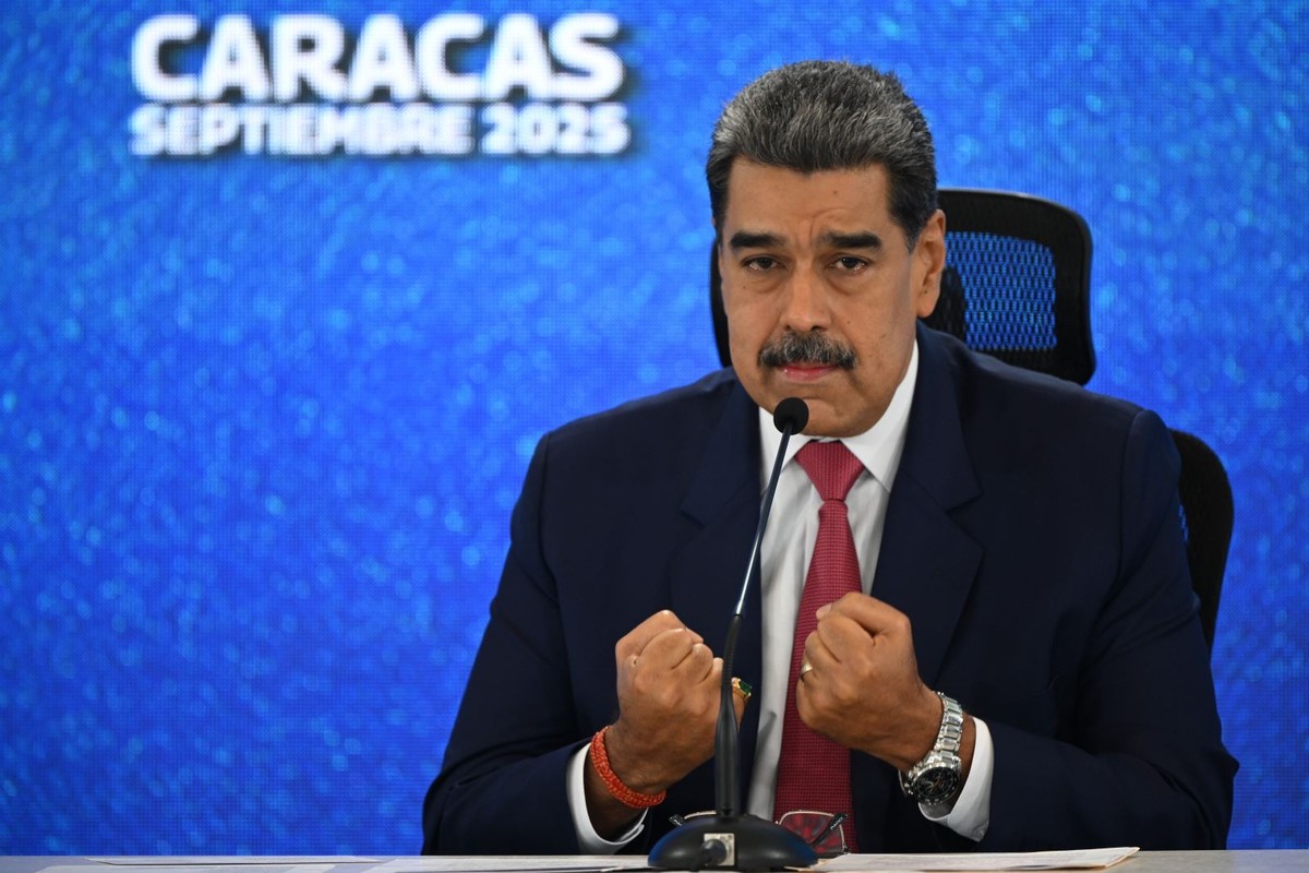 Tổng thống Nicolas Maduro và Kl993 ưu đãi thưởng hấp dẫn Venezuela kịch liệt phản đối các hành động của Mỹ và phủ nhận mọi cáo buộc liên quan tới Kl99ok khuyến mãi lớn ma túy, đồng thời cho rằng Washington đang theo đuổi chính sách mạo hiểm nhằm kiểm soát trữ lượng Kl99com chung kết WC 2026 khổng lồ của Venezuela. Ảnh: THX/TTXVN