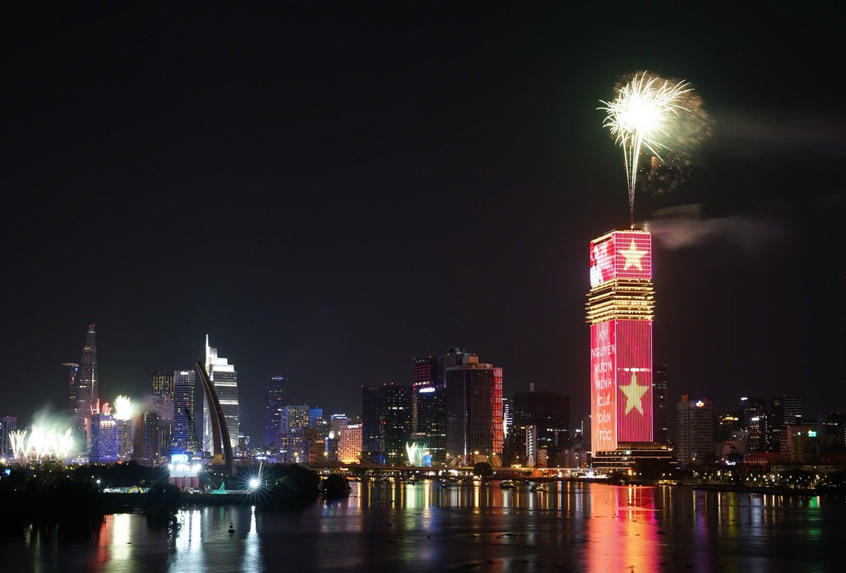 Tòa nhà trung tâm Kl991.com nạp rút nhanh Marina IFC rực rỡ.