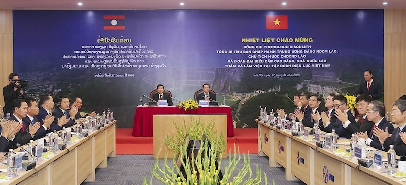 Đoàn đại biểu cấp cao Đảng, 99Kl99 trực tiếp đá gà Lào làm việc tại Kl994 game bài casino hấp dẫn Điện lực Việt Nam. Ảnh: Ng.Tuấn.